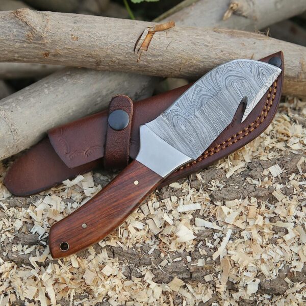 gut hook skinning knife