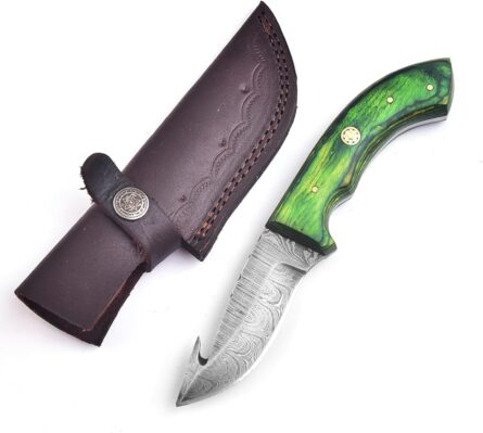 handmade damascus hunting knife with gut hook & wood handle mega blades